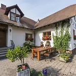 Maison d'hôtes Landgasthaus Hofmann Oberdachstetten