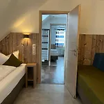 Landgasthaus Hofmann 3*
