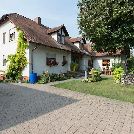 Pensión Landgasthaus Hofmann 3*